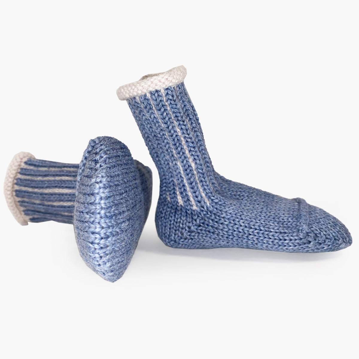Rote Babysocken aus 100% Merinowolle von vincente, handgefertigt für optimalen Tragekomfort.