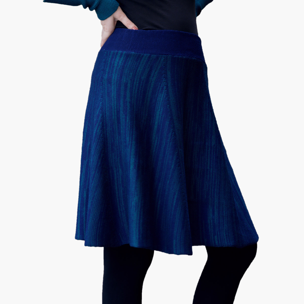 Melierter, ausgestellter Strickrock in Royalblau/Petrol